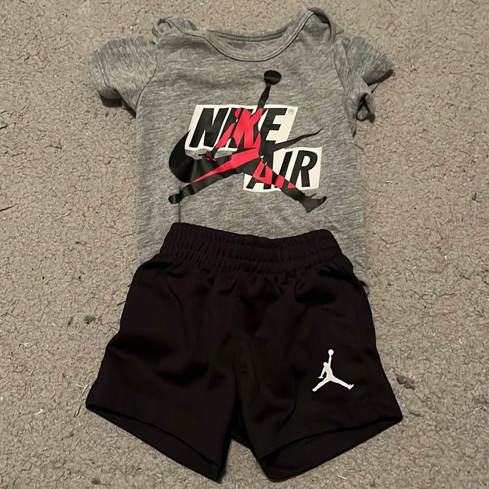 Nike Air Jordan Outfit - 6 month